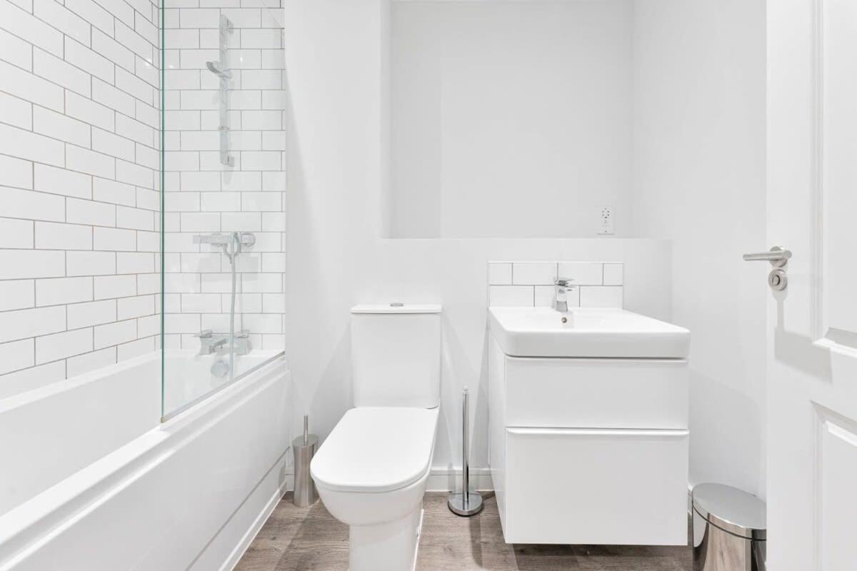 Central Birmingham 1 Bedroom Apartment ภายนอก รูปภาพ